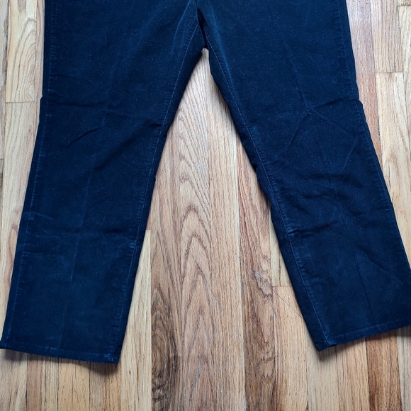 L.L.Bean Favorite Fit Corduroy Pants Jeans Black Ankle Cropped Cotton Pockets 20 - Picture 6 of 16